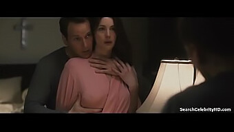 Vòng Một Và Mông To Của Liv Tyler Trong The Ledge